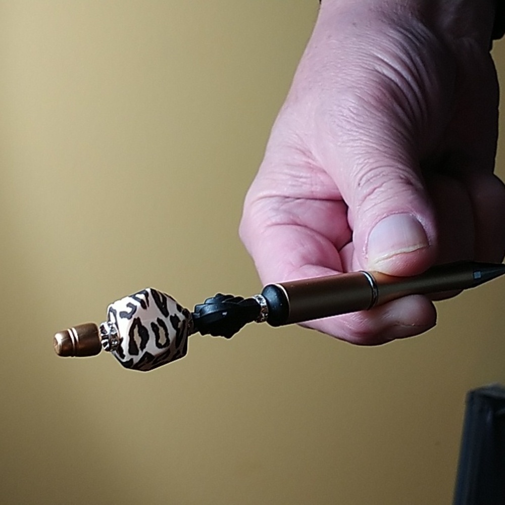 Beaded pen ..Elegant pen